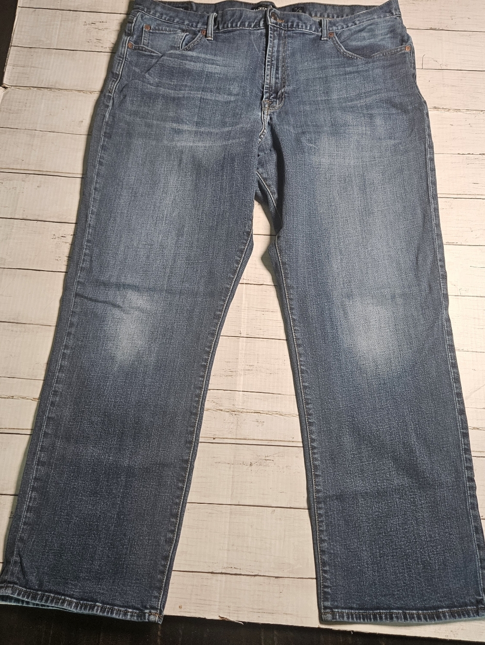 Lucky Brand 181 Relaxed Straight Jeans Mens 42x32 Medium Wash Distressed 42x30 - Picture 2 of 11
